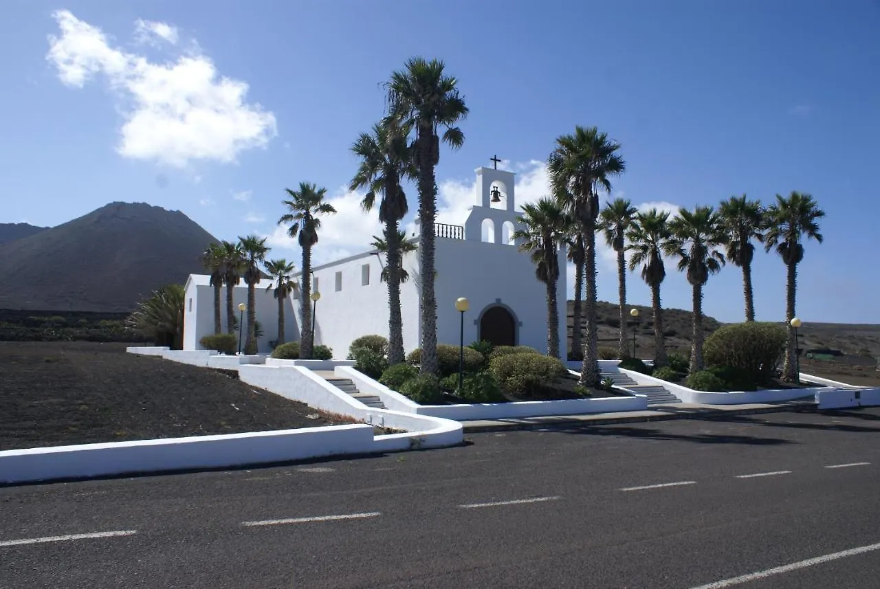 Casa Machin Apartment Famara